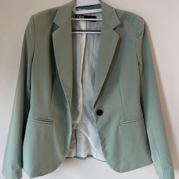 Light Green Blazer Size 4 (USA), 36 (EUR) - Picture 3 of 6